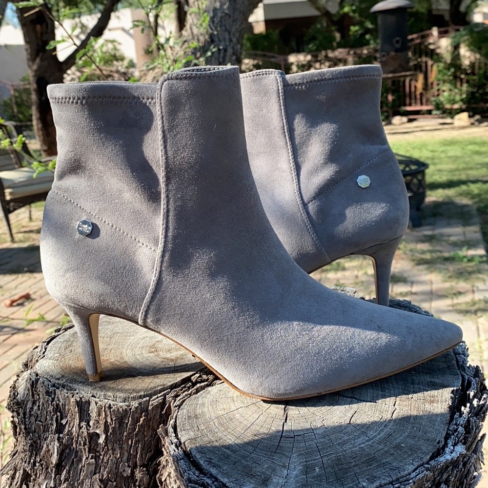 NEW Louise et Cie Boots